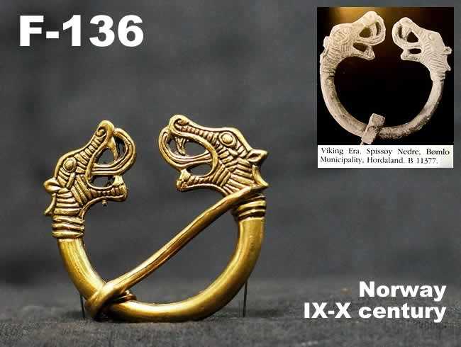 F-136. Horse-shoe fibula. Norway, IX-X century. - TRUE HISTORY