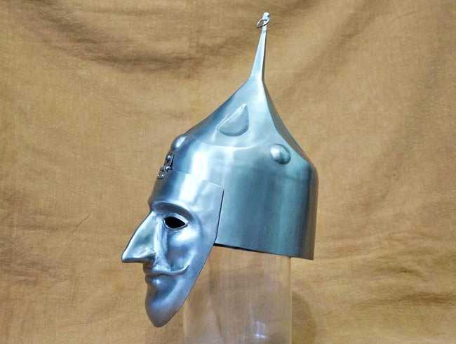 イタリア　perseo社　ペルセオ　陶器　マスク Helmet from Lipovtzy village / with mask. XIII-XIV A.D. - TRUE